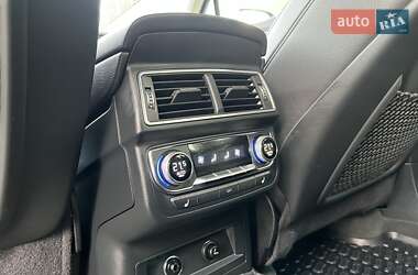 Внедорожник / Кроссовер Audi Q7 2018 в 