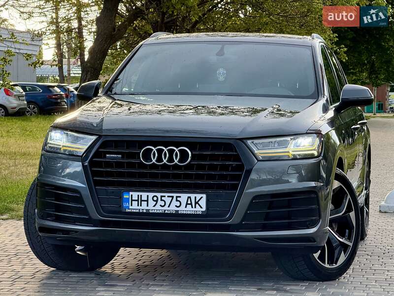 Позашляховик / Кросовер Audi Q7 2018 в Одесі