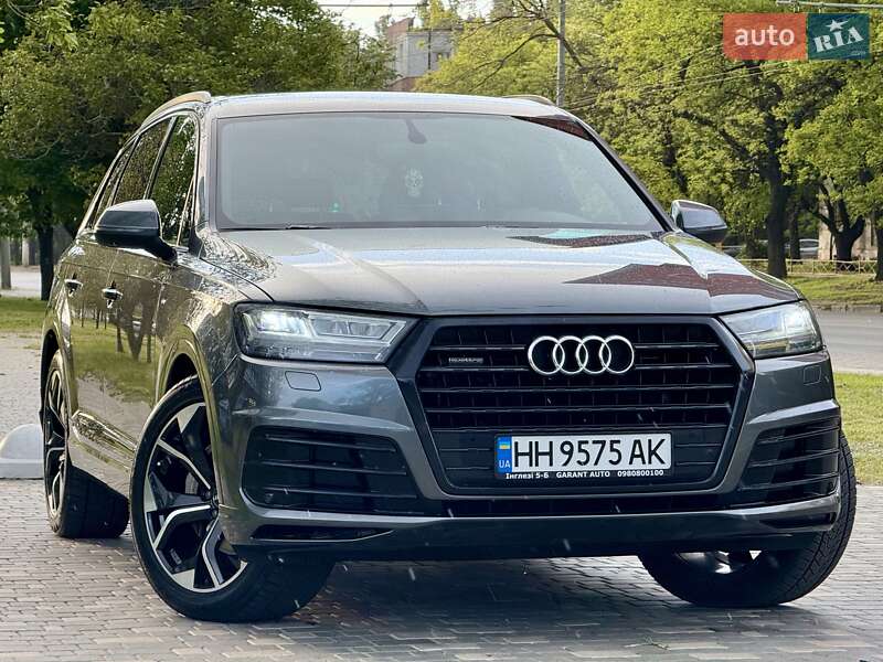 Позашляховик / Кросовер Audi Q7 2018 в Одесі