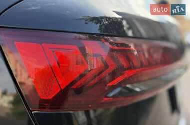 Внедорожник / Кроссовер Audi Q7 2022 в 