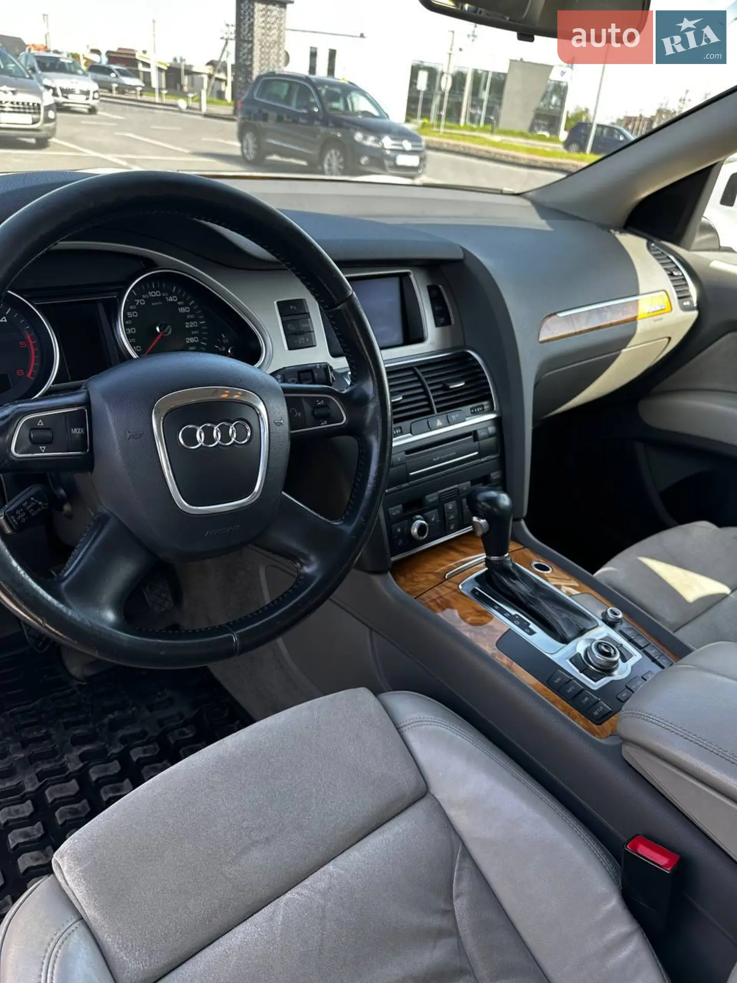 2011 Audi Q7 - мініатюра 8
