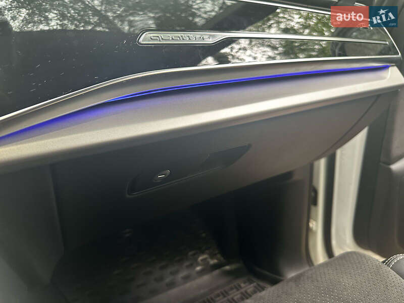 Внедорожник / Кроссовер Audi Q7 2020 в Житомире
