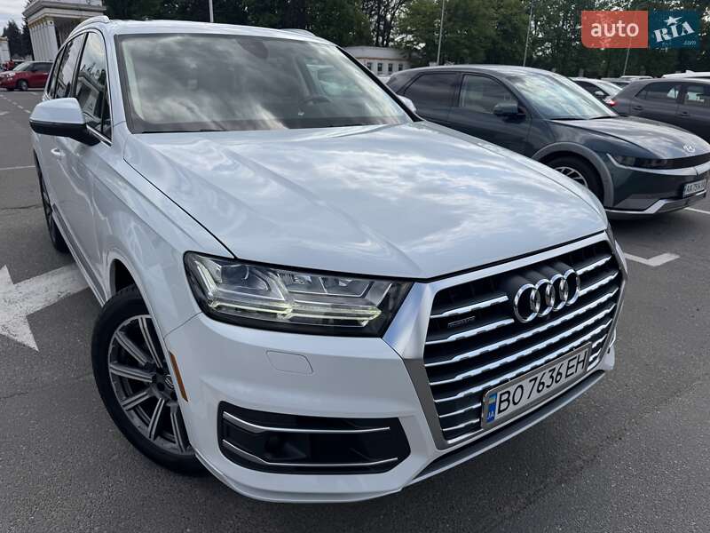 Audi Q7 2016