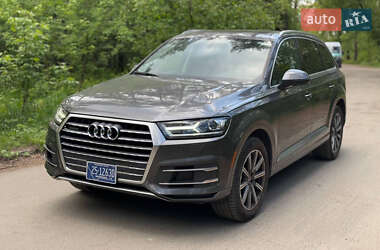 Позашляховик / Кросовер Audi Q7 2019 в Києві