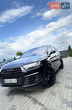 Позашляховик / Кросовер Audi Q7 2015 в Іршаві
