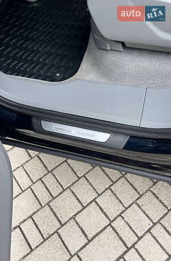 Позашляховик / Кросовер Audi Q7 2018 в 