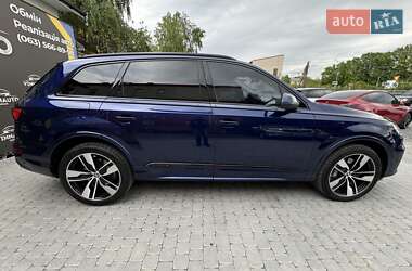 Внедорожник / Кроссовер Audi Q7 2020 в 
