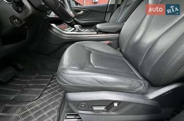 Внедорожник / Кроссовер Audi Q7 2020 в 