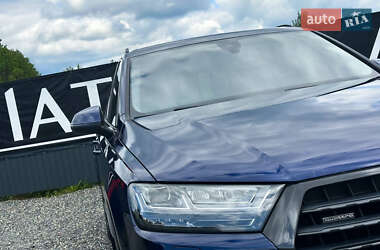Внедорожник / Кроссовер Audi Q7 2019 в 