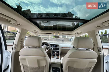 Внедорожник / Кроссовер Audi Q7 2011 в 