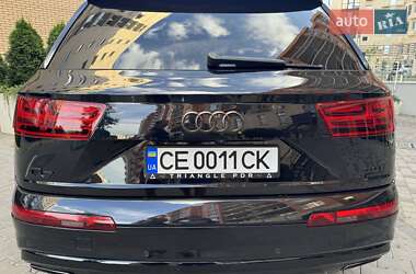Внедорожник / Кроссовер Audi Q7 2016 в 