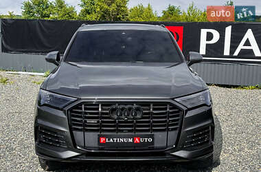 Позашляховик / Кросовер Audi Q7 2020 в Ужгороді