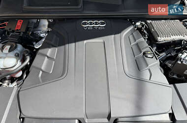 Внедорожник / Кроссовер Audi Q7 2018 в 