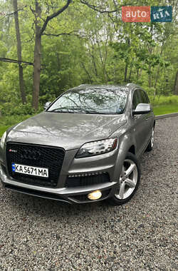 Позашляховик / Кросовер Audi Q7 2015 в 