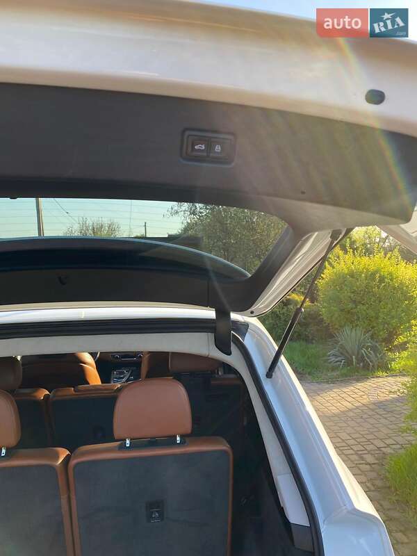 Внедорожник / Кроссовер Audi Q7 2016 в Днепре