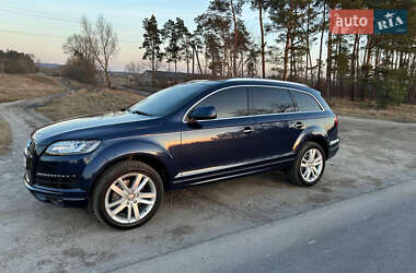 Внедорожник / Кроссовер Audi Q7 2014 в 
