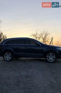 Внедорожник / Кроссовер Audi Q7 2014 в 