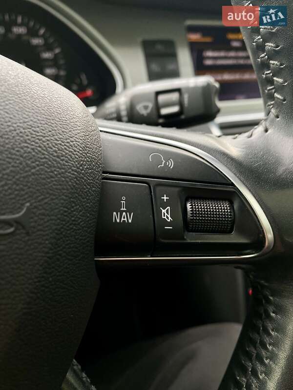 Внедорожник / Кроссовер Audi Q7 2015 в Ковеле фото 9 Внедорожник / Кроссовер Audi Q7 2015 в Ковеле