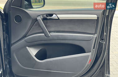 Внедорожник / Кроссовер Audi Q7 2008 в 
