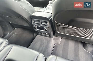 Внедорожник / Кроссовер Audi Q7 2017 в 