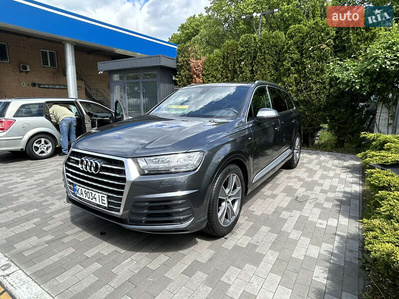 Позашляховик / Кросовер Audi Q7 2017 в Києві фото 4 Позашляховик / Кросовер Audi Q7 2017 в Києві