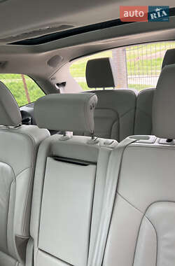 Внедорожник / Кроссовер Audi Q7 2013 в 