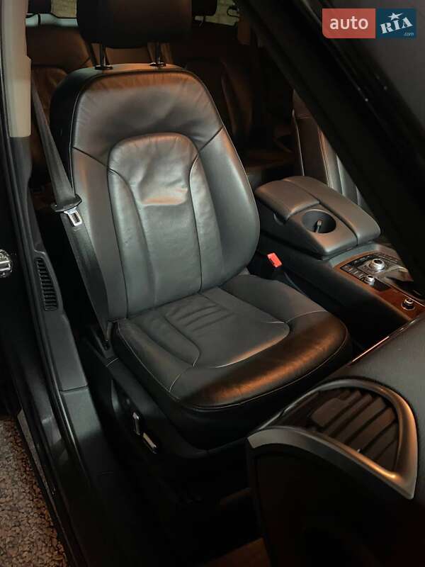 Позашляховик / Кросовер Audi Q7 2011 в Кропивницькому