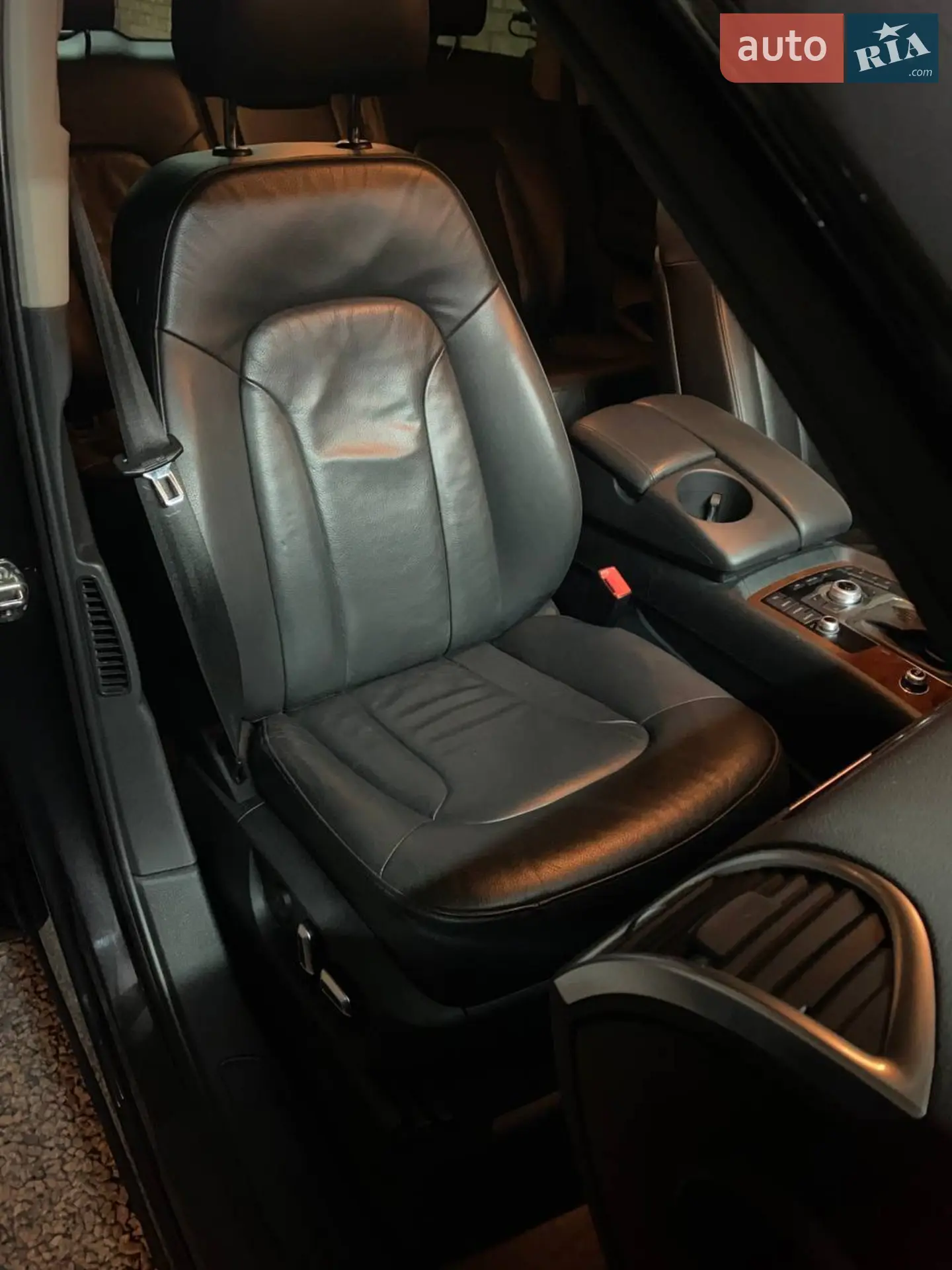 2011 Audi Q7 - мініатюра 10