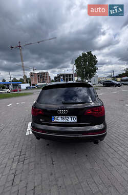 Внедорожник / Кроссовер Audi Q7 2012 в 