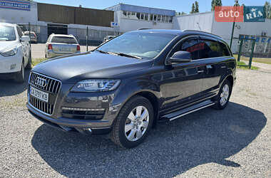 Внедорожник / Кроссовер Audi Q7 2013 в 