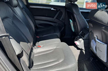Внедорожник / Кроссовер Audi Q7 2013 в 