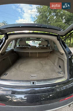 Внедорожник / Кроссовер Audi Q7 2007 в 