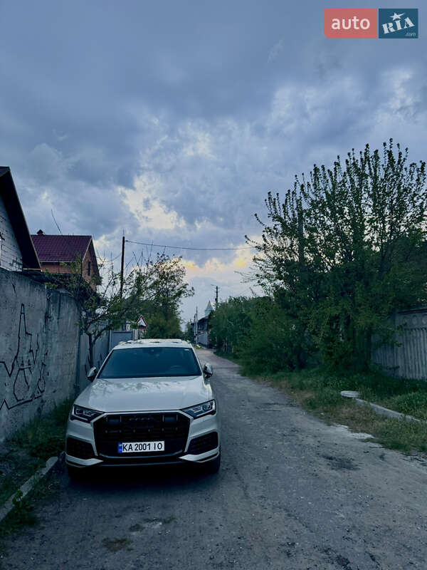 Внедорожник / Кроссовер Audi Q7 2020 в Киеве фото 6 Внедорожник / Кроссовер Audi Q7 2020 в Киеве