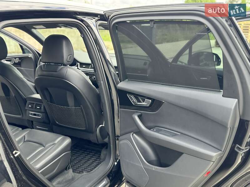 Внедорожник / Кроссовер Audi Q7 2017 в Львове
