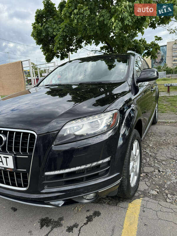 Позашляховик / Кросовер Audi Q7 2012 в Києві