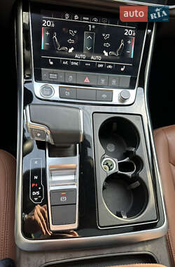 Внедорожник / Кроссовер Audi Q7 2021 в 