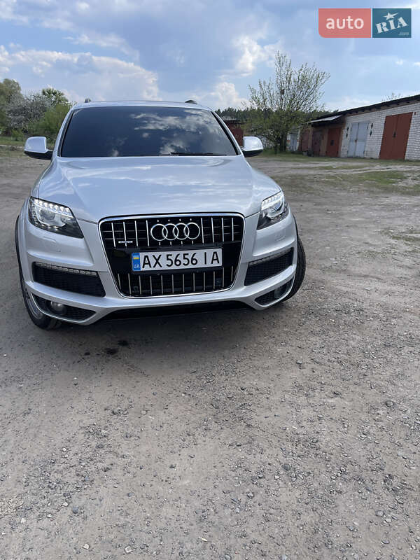 Audi Q7 2013