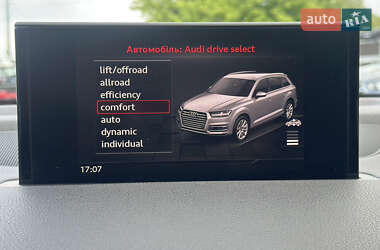 Внедорожник / Кроссовер Audi Q7 2017 в 