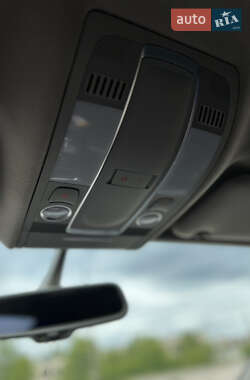 Внедорожник / Кроссовер Audi Q7 2012 в 