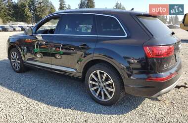 Внедорожник / Кроссовер Audi Q7 2017 в 