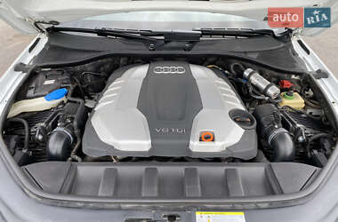 Внедорожник / Кроссовер Audi Q7 2012 в 
