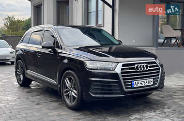 Внедорожник / Кроссовер Audi Q7 2017 в Ровно