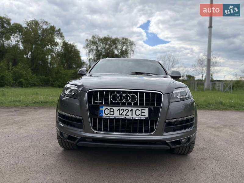 Позашляховик / Кросовер Audi Q7 2011 в Ніжині