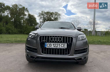 Внедорожник / Кроссовер Audi Q7 2011 в 