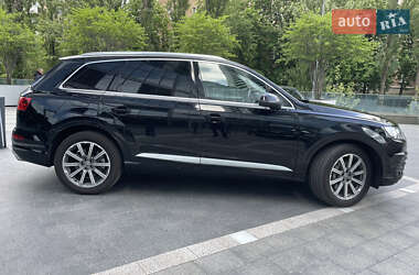 Позашляховик / Кросовер Audi Q7 2018 в Києві