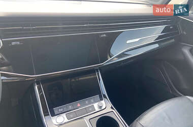 Внедорожник / Кроссовер Audi Q7 2020 в 