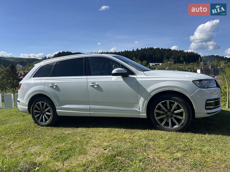 Внедорожник / Кроссовер Audi Q7 2019 в Львове