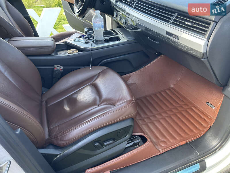 Внедорожник / Кроссовер Audi Q7 2019 в Львове