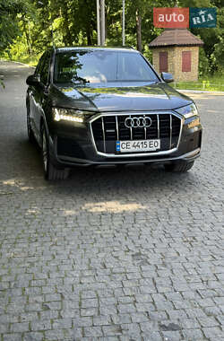 Позашляховик / Кросовер Audi Q7 2023 в Чернівцях