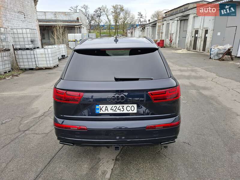 Внедорожник / Кроссовер Audi Q7 2016 в Киеве фото 9 Внедорожник / Кроссовер Audi Q7 2016 в Киеве